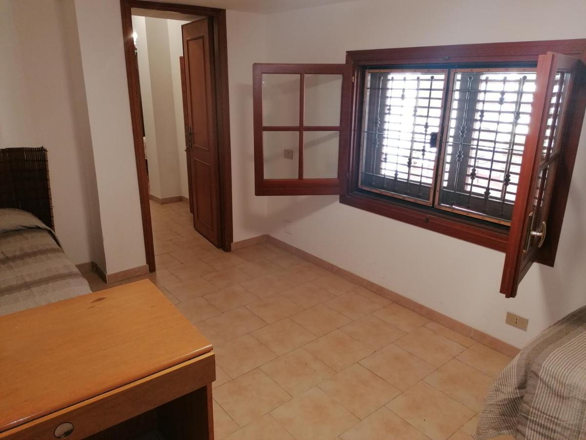 Princess House Palermo - Intero Appartamento - Mondello Luaran gambar