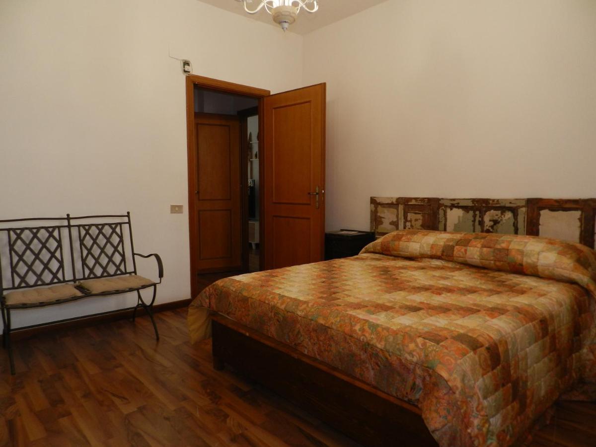 Princess House Palermo - Intero Appartamento - Mondello Luaran gambar